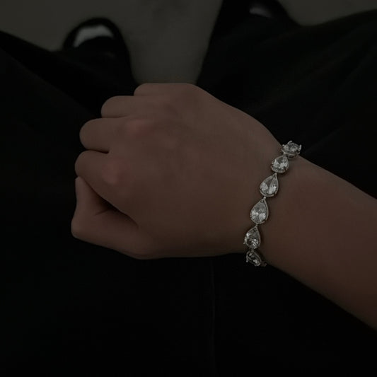 iicy™ Crystal Bracelet